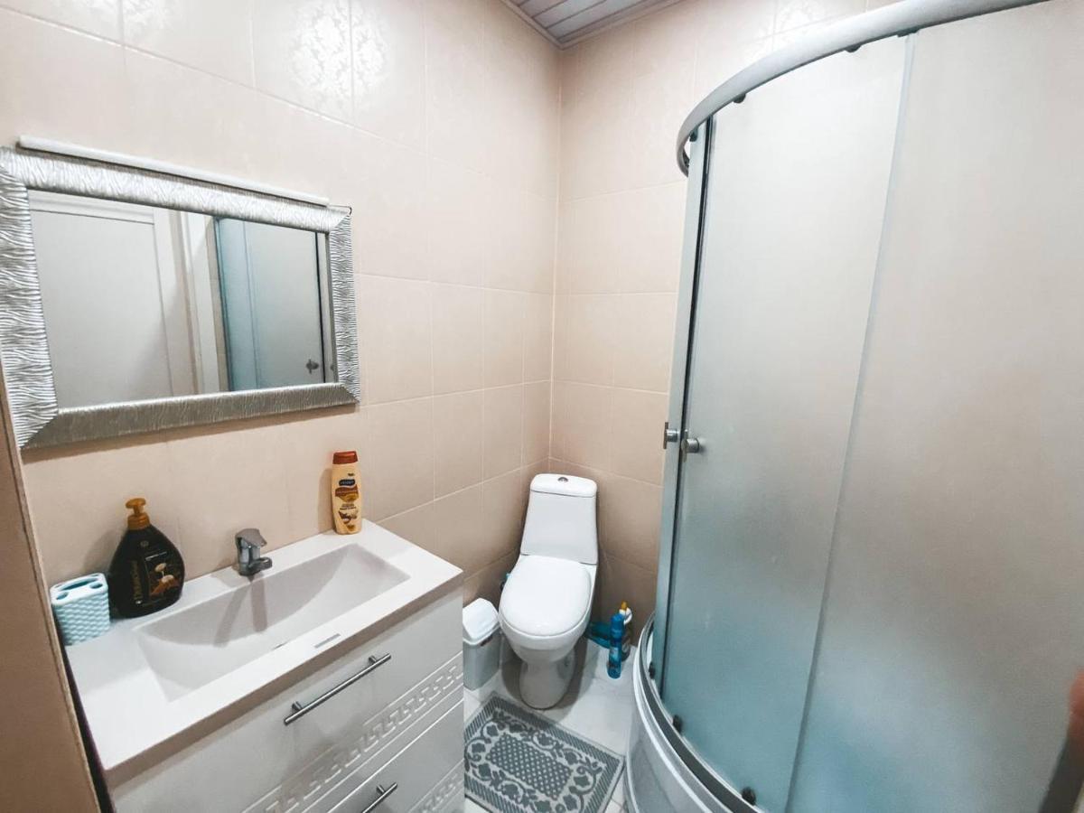 Luxury Sky Apartment Chisinau Bagian luar foto