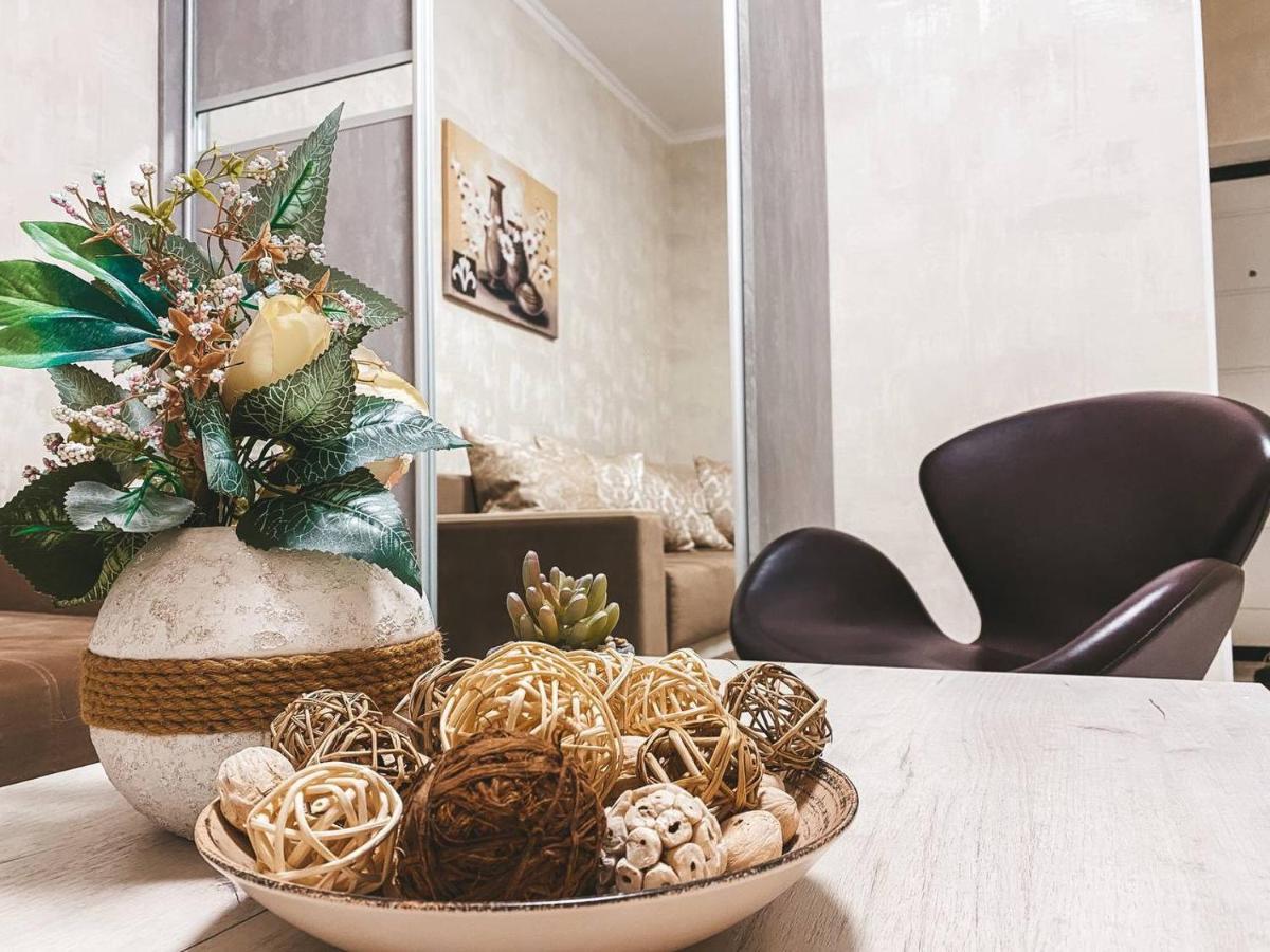 Luxury Sky Apartment Chisinau Bagian luar foto